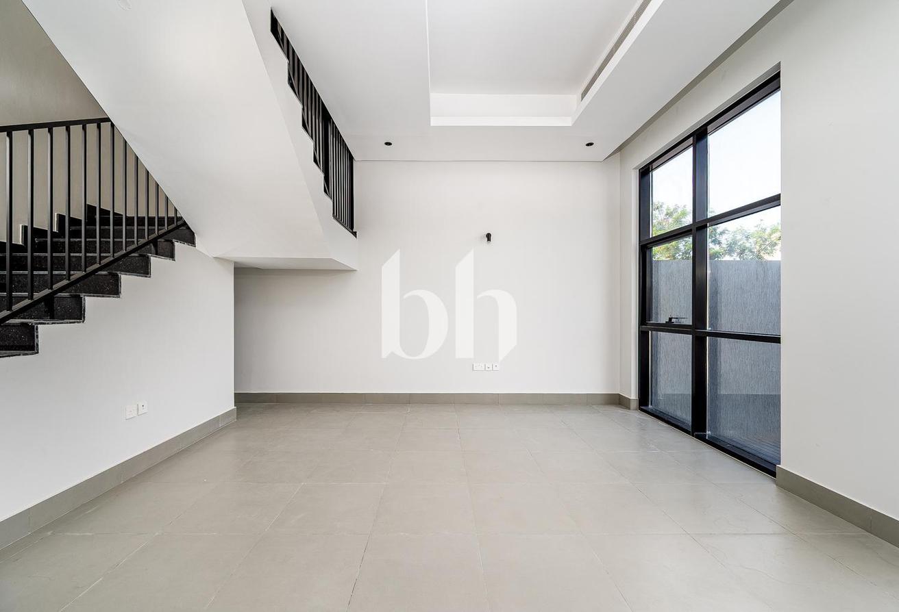 5Bedroom Villa | Landmark View | Unfurnished photo 7