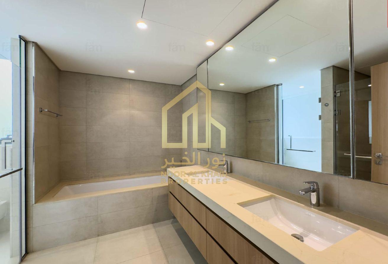 Caya 5BR Villa | Brand New | Private Garden photo 14