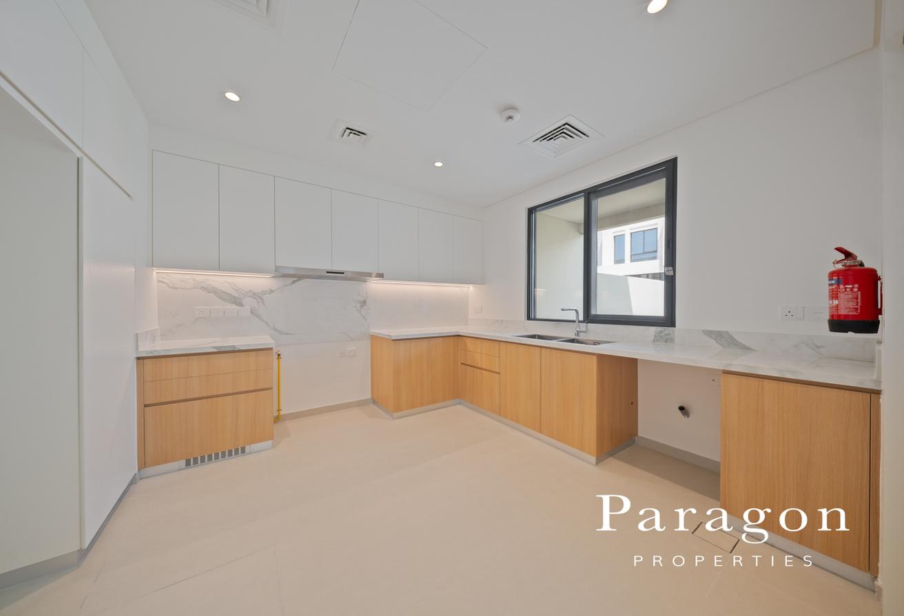 Brand New | Landscaped | Vacant photo 5