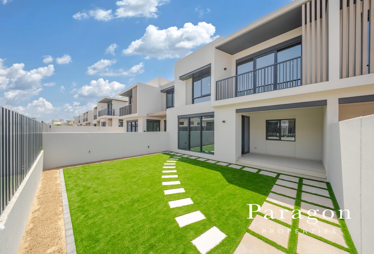 Brand New | Landscaped | Vacant photo 23