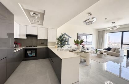 Apartment - 1 - 2 for sale in Ost Tower 11 - Majan - Dubai