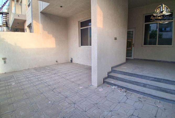 117720186 - Property Image 2