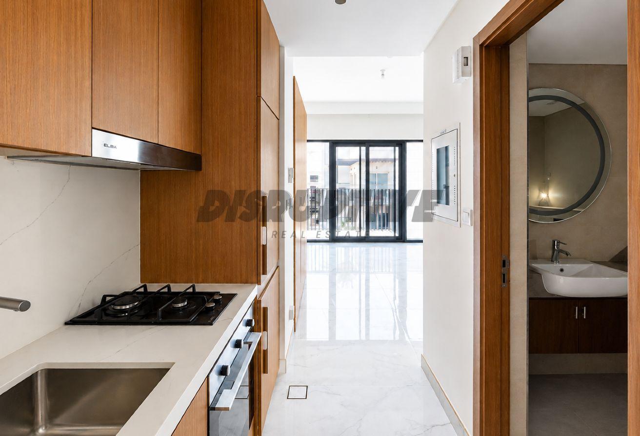Brand New Unit | Unfurnished | Ready to Move In photo 8