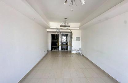 Apartment - 1 - 2 for rent in Al Khan Corniche - Al Khan - Sharjah Apartment - 1 - 2 for rent in Al Khan Corniche - Al Khan - Sharjah