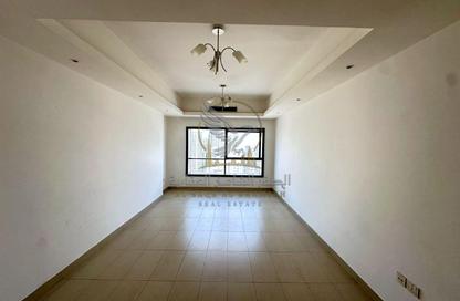 Apartment - 1 - 2 for rent in Al Khan Corniche - Al Khan - Sharjah Apartment - 1 - 2 for rent in Al Khan Corniche - Al Khan - Sharjah