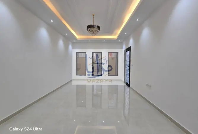 153739515 - Property Image 3