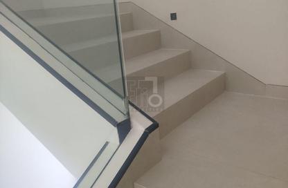 Villa - 5 Bedrooms - 6 Bathrooms for rent in Al Aweer 1 - Al Aweer - Dubai
