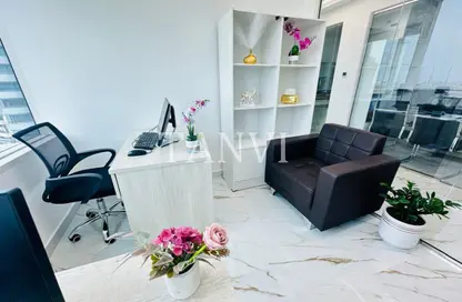 Office Space - Studio - 1 Bathroom for rent in Fatima Mohammad Ahmad Bin Suleiman Building - Al Raffa - Bur Dubai - Dubai