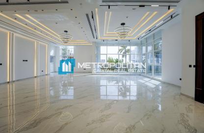 Villa - 6 Bedrooms - 7+ Bathrooms for sale in West Yas - Yas Island - Abu Dhabi