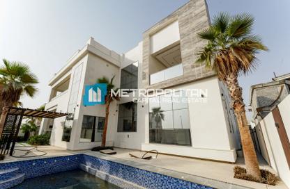 Villa - 6 Bedrooms - 7+ Bathrooms for sale in West Yas - Yas Island - Abu Dhabi