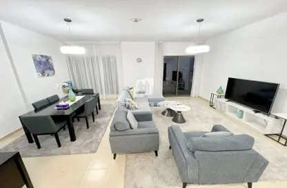 Apartment - 2 Bedrooms - 2 Bathrooms for sale in Shams 1 - Shams - Jumeirah Beach Residence - Dubai