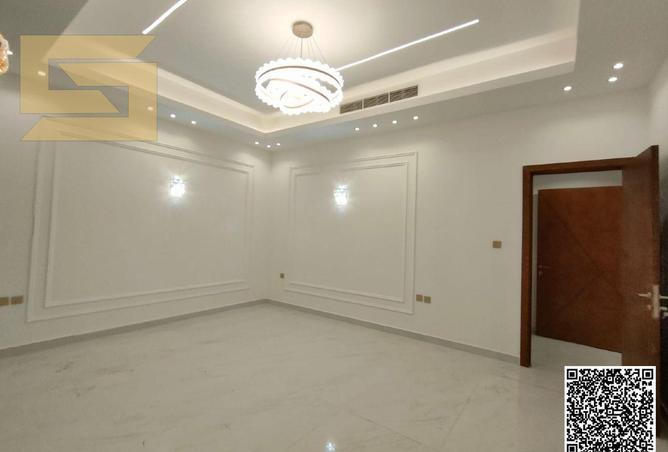 67826947 - Property Image 3