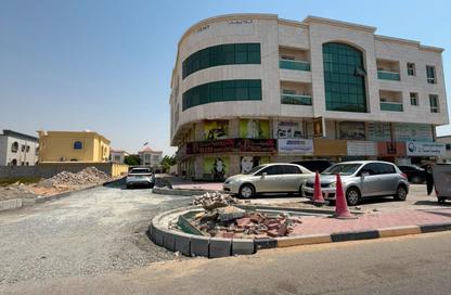 شقة - غرفة نوم - 1 حمام للايجار في مساكن كورنيش عجمان - طريق كورنيش عجمان - عجمان