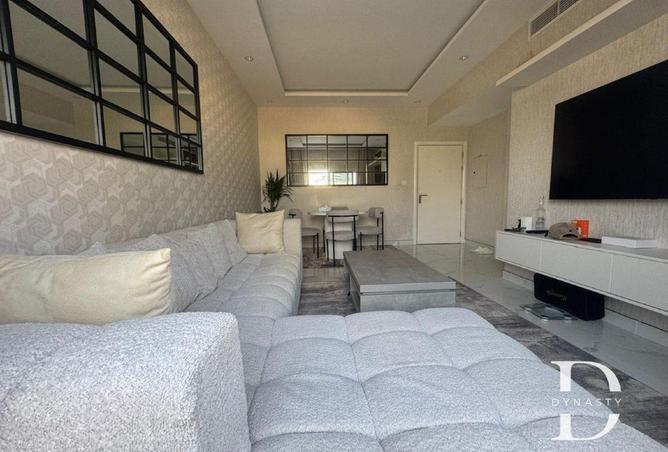 114157015 - Property Image 2