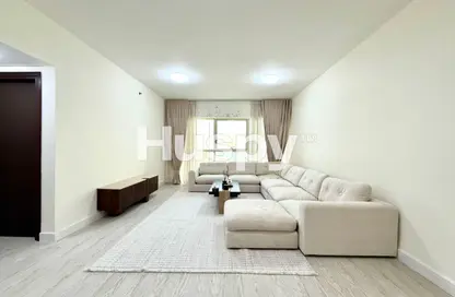 شقة - غرفة نوم - 2 حمامات للبيع في مارينا بلو - مارينا سكوير - جزيرة الريم - أبوظبي شقة - غرفة نوم - 2 حمامات للبيع في مارينا بلو - مارينا سكوير - جزيرة الريم - أبوظبي