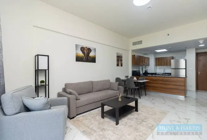 162802100 - Property Image 3