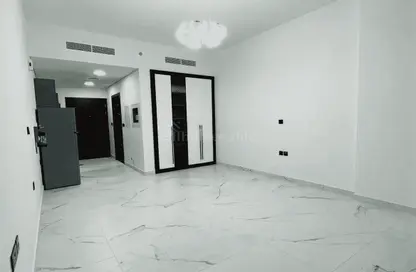 شقة - 1 حمام للبيع في 1 أوبالز باي دانوب تاور - أوبالز باي دانوب - حديقة دبي العلميه - دبي