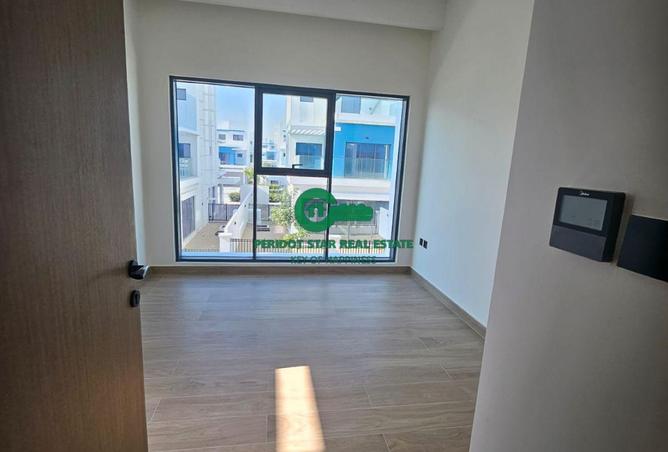 62473960 - صورة العقار 2