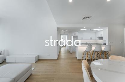 Apartment - 2 Bedrooms - 3 Bathrooms for rent in The Point - Dubai Marina - Dubai