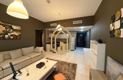 شقة - 1 - 2 للإيجار في برج حمزة - مدينة دبي الرياضية - دبي شقة - 1 - 2 للإيجار في برج حمزة - مدينة دبي الرياضية - دبي