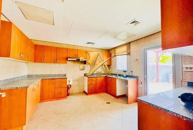 145964058 - Property Image 2