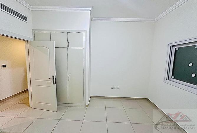 84073930 - Property Image 3