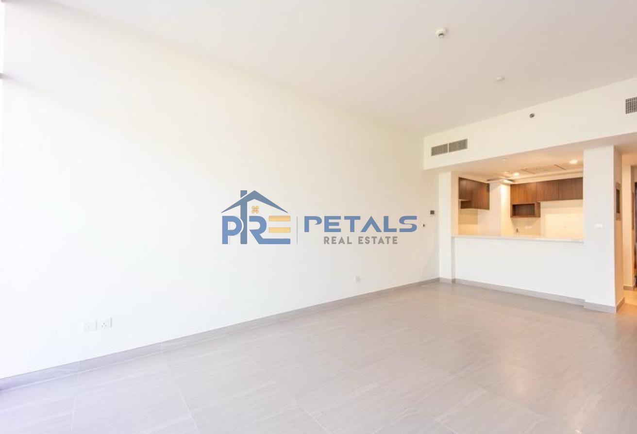Huge Balcony | Unfurnished | Dubai Frame View