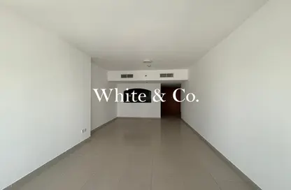 Apartment - 1 Bedroom - 2 Bathrooms for rent in Lake Point Tower - JLT Cluster N - Jumeirah Lake Towers - Dubai