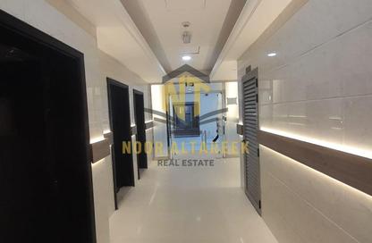 Apartment - 1 Bedroom - 1 Bathroom for rent in Muwailih Building - Muwaileh - Sharjah