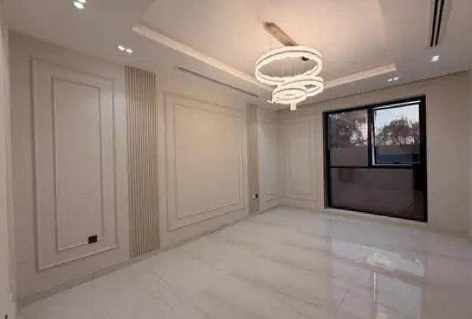 106422110 - Property Image 3