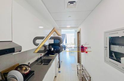 Apartment - Studio - 1 Bathroom for rent in Bloom Towers C - Bloom Towers - District 10 - Jumeirah Village Circle - Dubai