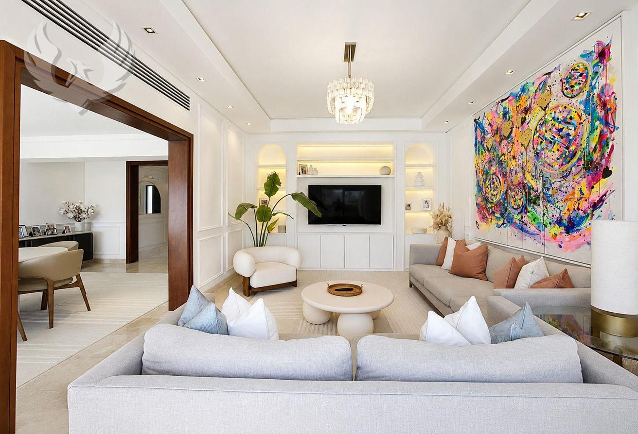 Skyline Luxury | Private Pool | 5-Bed Family Villa photo 4