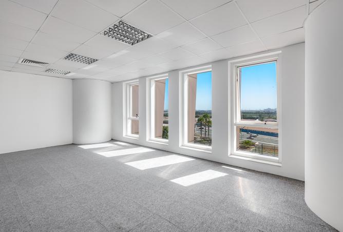 82370825 - Property Image 3