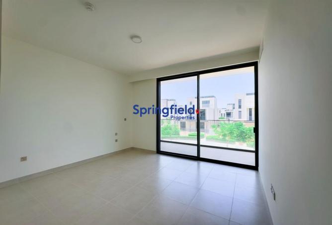101711603 - Property Image 3