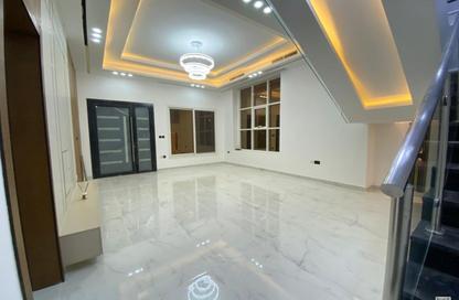 Villa - 4 - 6 for rent in Al Zaheya Gardens - Al Zahya - Ajman