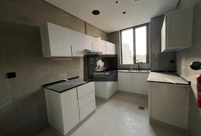 112276817 - Property Image 2