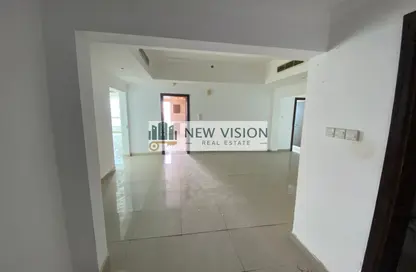 Apartment - 2 Bedrooms - 4 Bathrooms for rent in DoubleTree by Hilton Sharjah Waterfront Hotel  and  Residences - Al Majaz 2 - Al Majaz - Sharjah