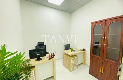 Office Space - Studio - 1 for rent in Red Avenue - Al Garhoud - Dubai