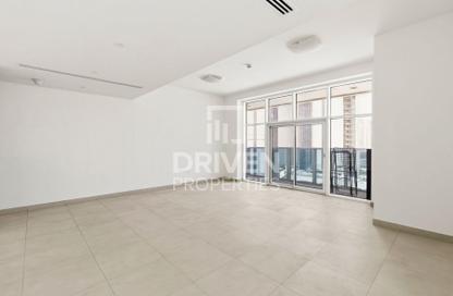 Apartment - 2 Bedrooms - 3 Bathrooms for rent in Marina Arcade Tower - Dubai Marina - Dubai