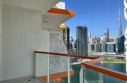 Whole Building - 1 - 2 for rent in Millennium Binghatti Residences - Business Bay - Dubai