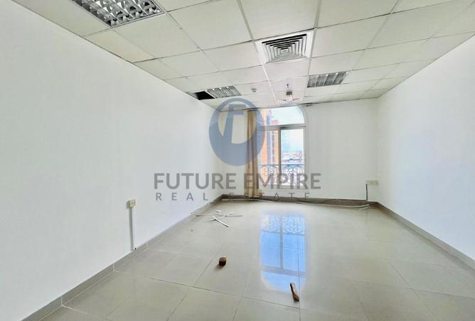 77396213 - Property Image 2