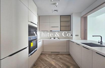 شقة - غرفة نوم - 2 حمامات للبيع في 399 هيلز بارك ب - 399 Hills Park - دبي هيلز استيت - دبي
