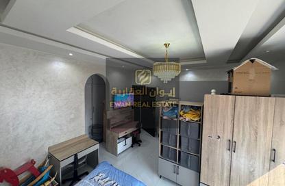 Full Floor - 2 Bedrooms - 3 Bathrooms for rent in Al Yasmeen 1 - Al Yasmeen - Ajman