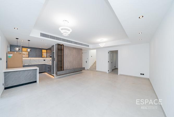 16015271 - Property Image 3