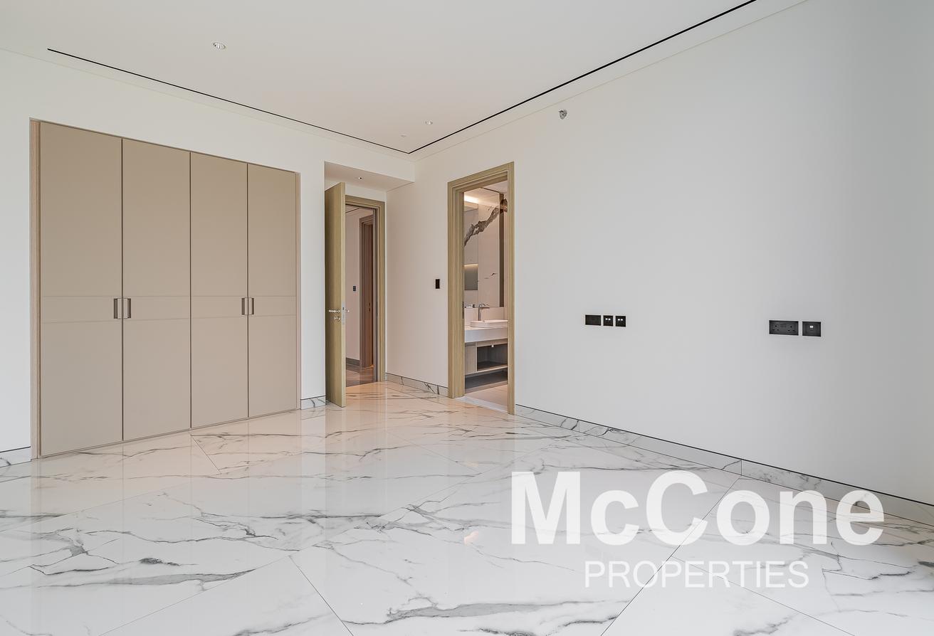 1 Series | Palm View | Negotiable | Call Now photo 17