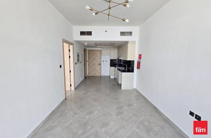 Apartment - 1 Bedroom - 2 Bathrooms for rent in Binghatti Avenue - Al Jaddaf - Dubai Apartment - 1 Bedroom - 2 Bathrooms for rent in Binghatti Avenue - Al Jaddaf - Dubai