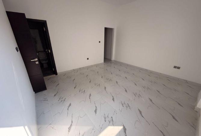 16053803 - Property Image 3