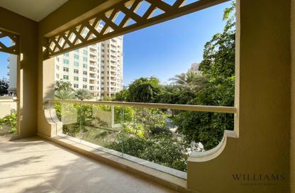 Apartment - 2 Bedrooms - 3 Bathrooms for sale in Al Sarrood - Shoreline Apartments - Palm Jumeirah - Dubai