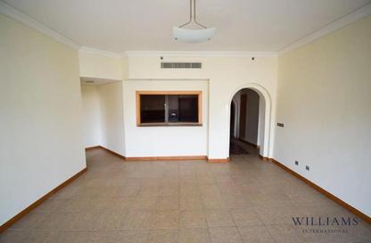 Apartment - 2 Bedrooms - 3 Bathrooms for sale in Al Sarrood - Shoreline Apartments - Palm Jumeirah - Dubai