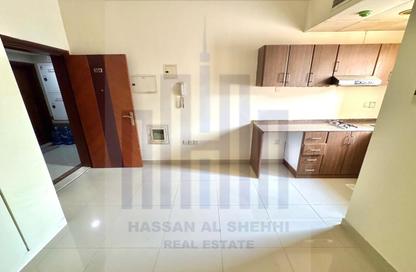 Apartment - Studio - 1 Bathroom for rent in Fire Station Road - Muwaileh - Sharjah Apartment - Studio - 1 Bathroom for rent in Fire Station Road - Muwaileh - Sharjah